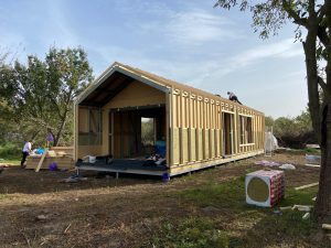 casă modulară construită pe structură metalică cu preț predictibil