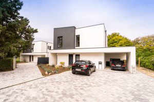 Structură metalică pentru construcții case pentru românii din diaspora realizată de RomeHome