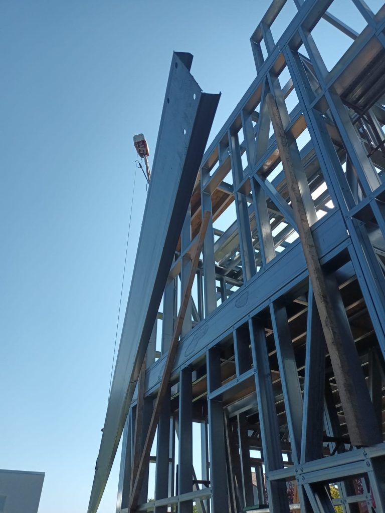 Cartier sustenabil cu locuințe moderne, spații verzi și infrastructură inteligentă