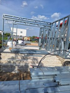 Verificare teren pentru construcție înainte de proiectarea unei case pe structură metalică
